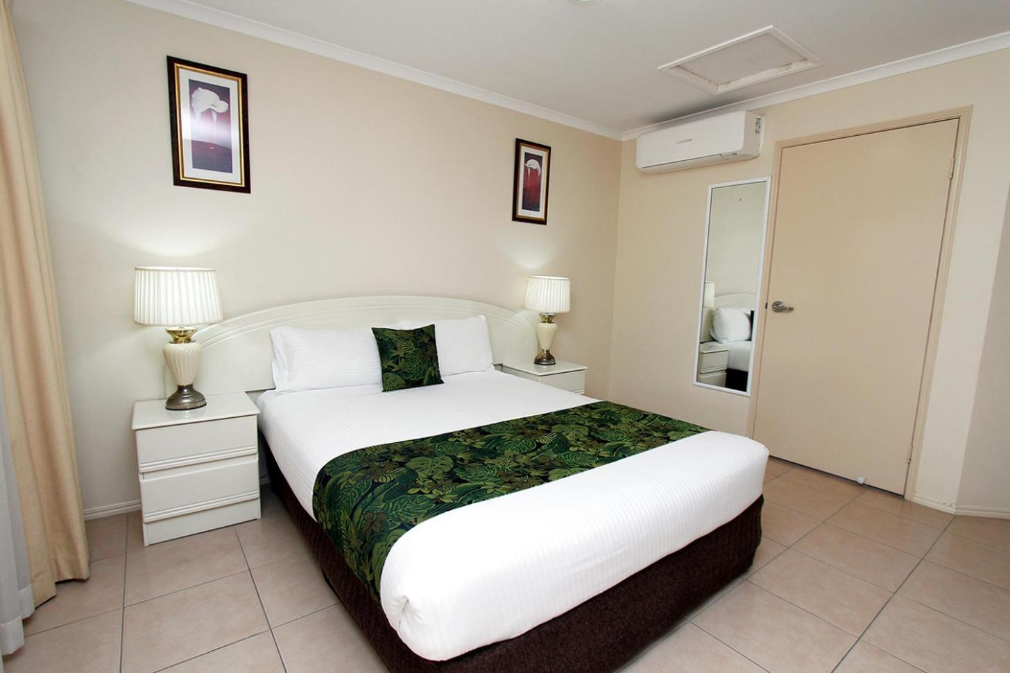 The Palms Motel Chinchilla Exteriér fotografie
